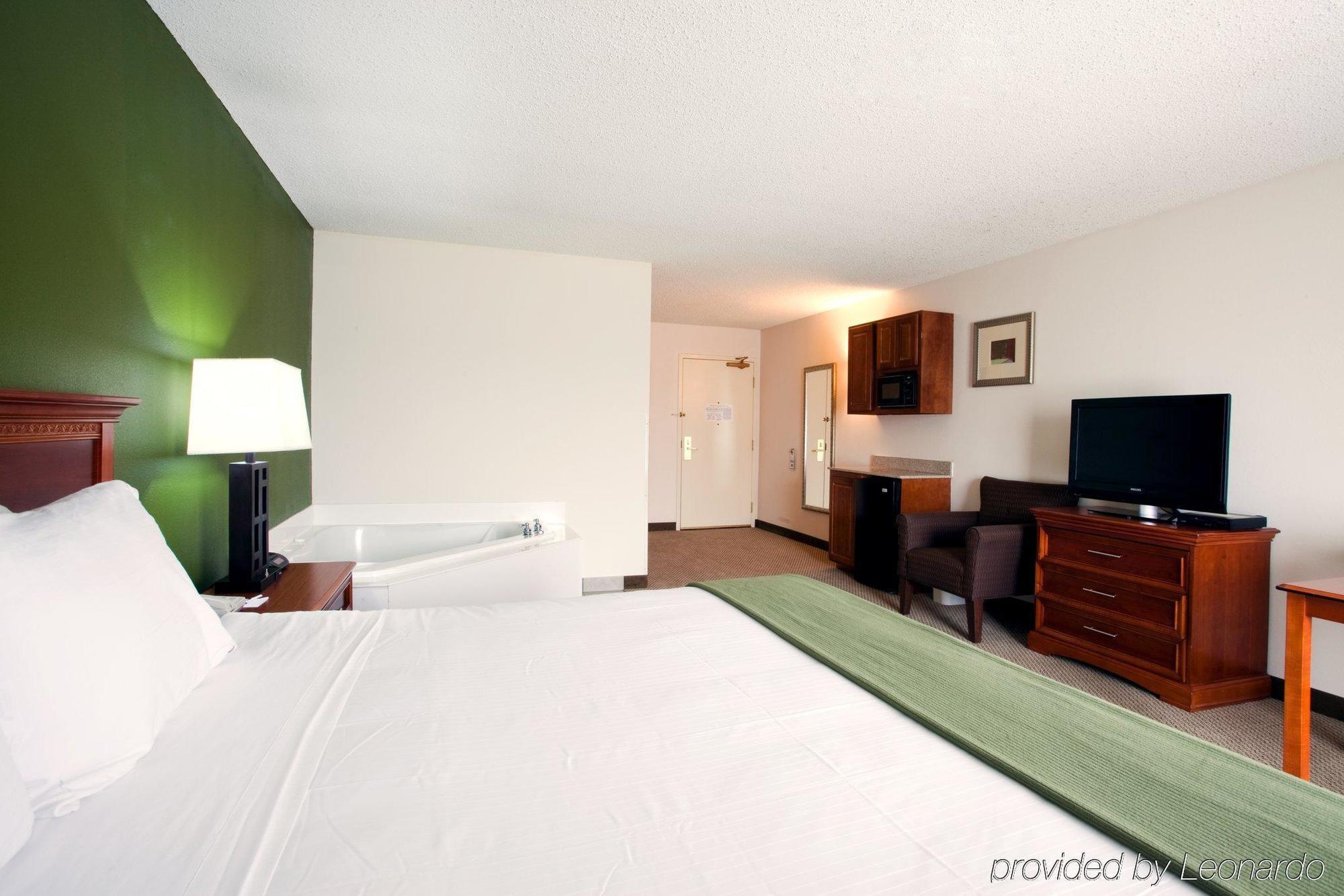 Holiday Inn Express Hotel & Suites Dublin By Ihg Cameră foto
